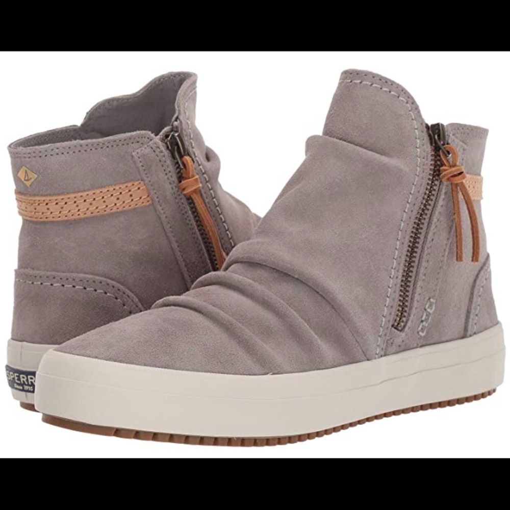 EUC SPERRY CREST LUG ZONE SUEDE BOOTS